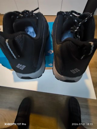 Zapatillas treking Columbia