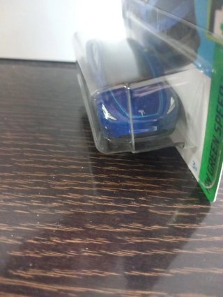 HOTWHEELS
