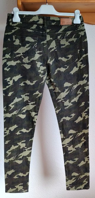 Pantalones vaqueros camuflaje