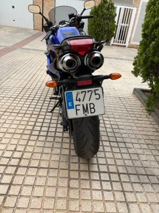 Yamaha FZS 600 Fazer Azul