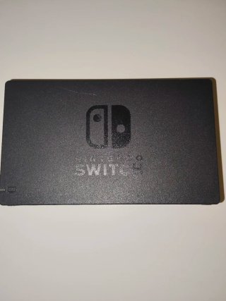 Nintendo Switch in perfette condizioni, come nuovo, con tutti gli accessori