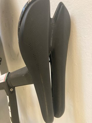 Bicicleta cipollini NKTT con rueda lenticular zipp