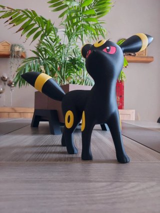 Figura Umbreon Pokémon