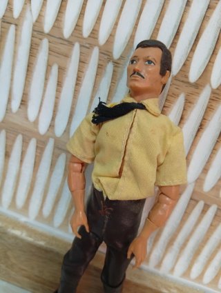 Antiguo Madelman Sheriff con pistola