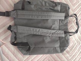 Mochila gris