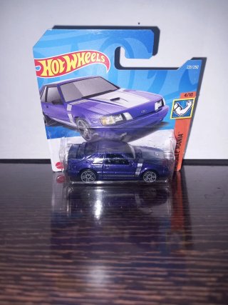 HOTWHEELS