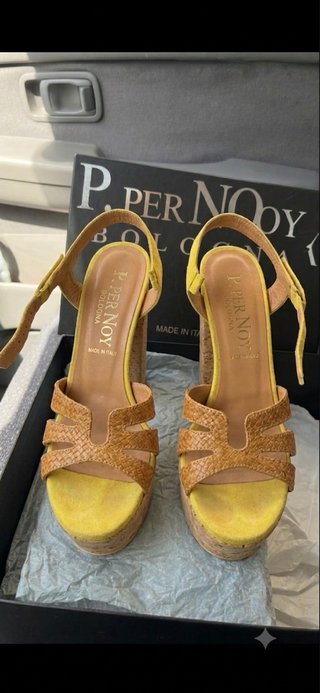 Sandali donna tacco alto marrone giallo