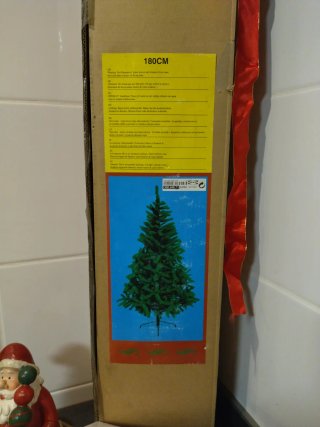 Árbol de Navidad 1,80 adornos...y alfombra.