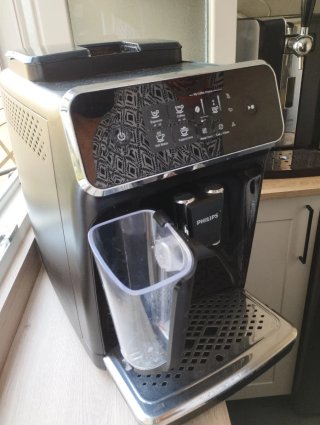 Cafetera automática Philips Serie 2200