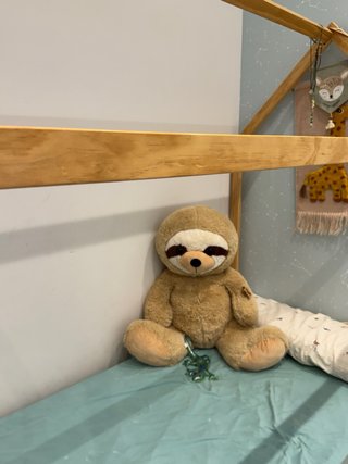 Cama Montessori tipo casita madera