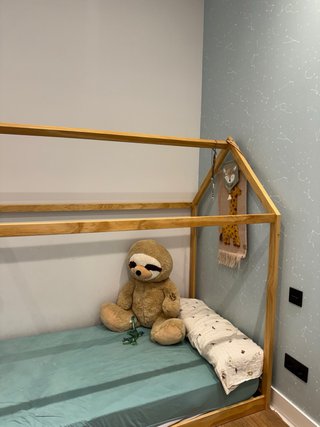 Cama Montessori tipo casita madera