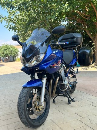 Moto suzuki gsf 600 s bandit