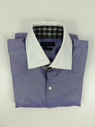 Camisa Tommy Hilfiger Lila cuello blanco vintage L