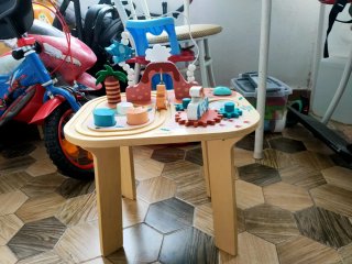 Mesa de actividades Janod madera