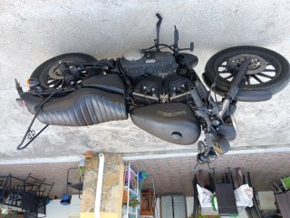 Harley-Davidson Negra