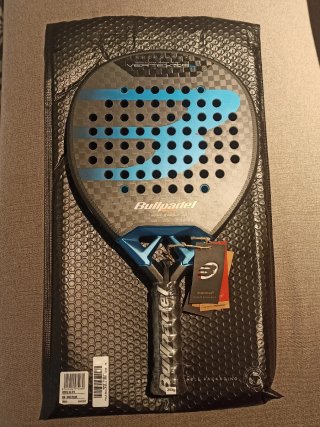 Bullpadel Vertex 05 Hybrid 2026