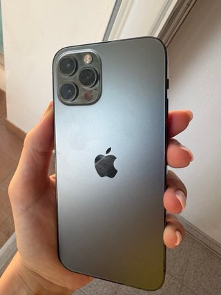 iPhone 12 Pro 77% bateria