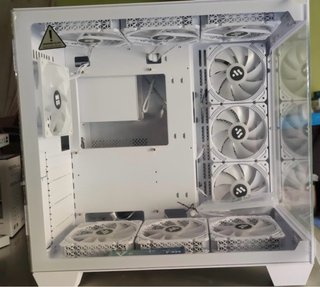 Gabinete PC Blanco con ventiladores