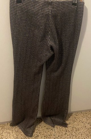 Pantalones campana cuadros beige y marrón