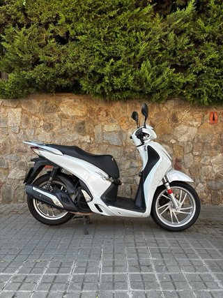 Honda SH125 Scooter Blanca 2015