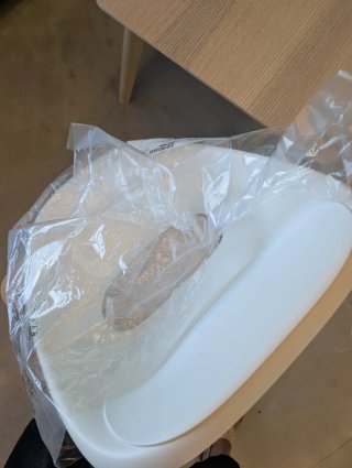 Asiento Loberget blanco totalmente nuevo.