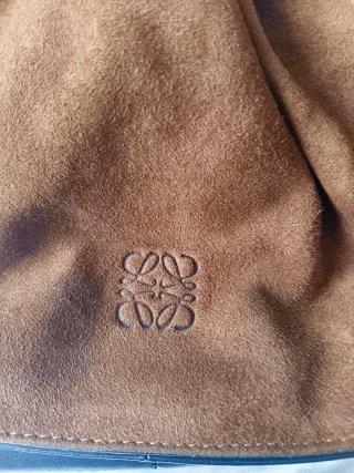 Bolso Loewe Piel Ante Marrón y Negro