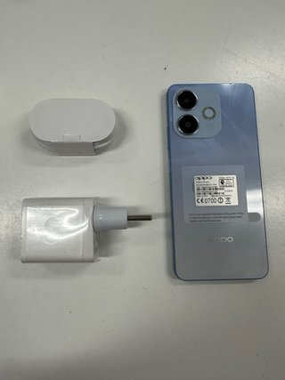 Móvil 16+256GB