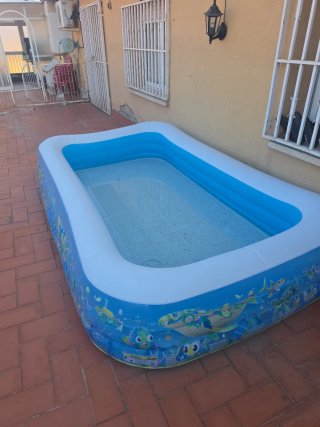 Piscina Grande 300x150m inflable