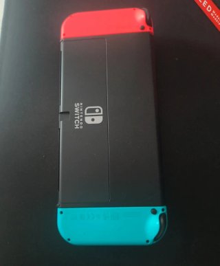 Nintendo Switch OLED - Modello Base