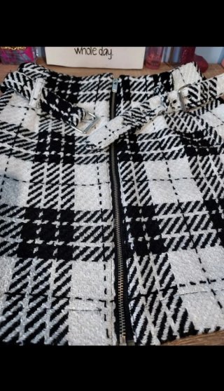 Falda Zara cuadros blanco y negro
