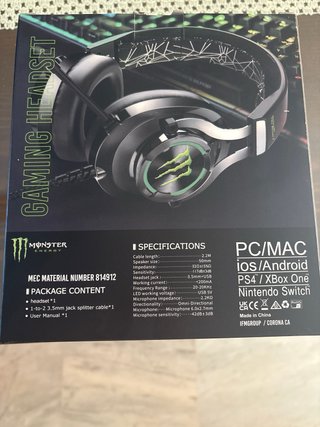 Cascos Gamer Monster Negros