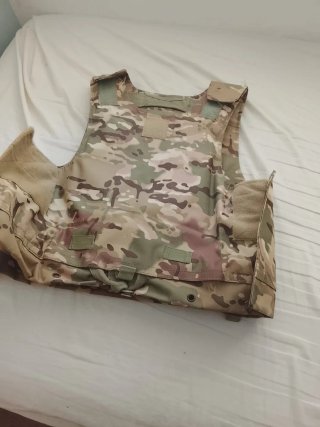 Chaleco táctico airsoft multicam