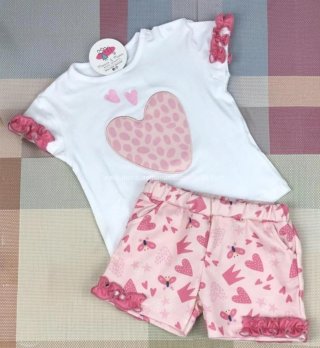 Conjunto camiseta y pantalón corto niña