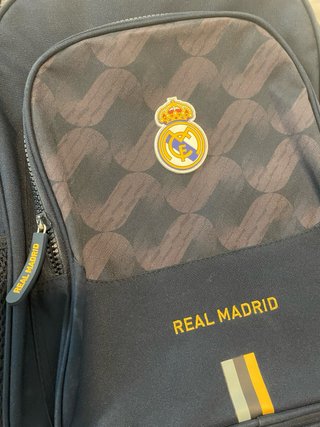 Mochila Real Madrid Azul y Dorada