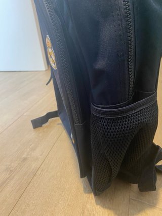 Mochila Real Madrid Azul y Dorada