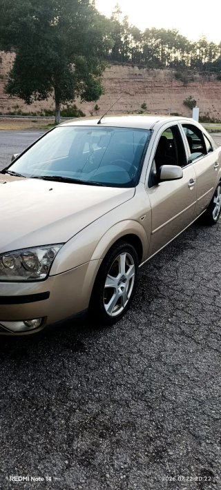 ford mondeo  2.0 2003