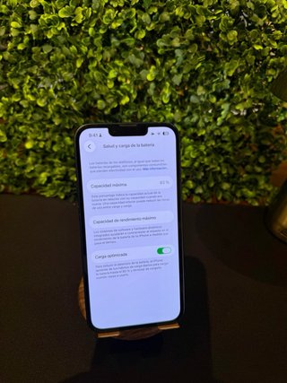 iPhone 13 Medianoche