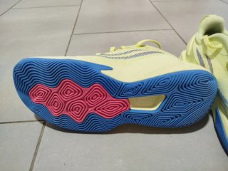 Zapatillas New Balance Baloncesto Junior .WXY V5