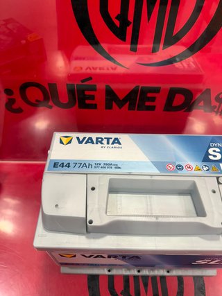 Batería Varta E44 / 77 Ah / 12 V / 780A, Nueva.