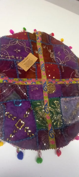 Zafú redondo patchwork nuevo con etiqueta