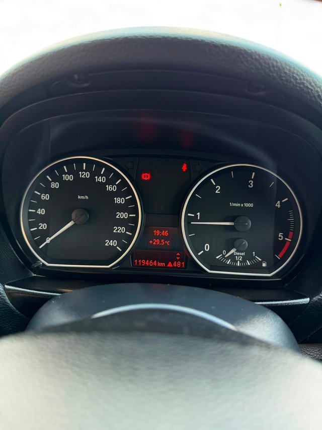 BMW Serie 1 2010 UNICO PROPIETARIO