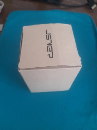 Adaptador de viaje USB y enchufes. SUIZA