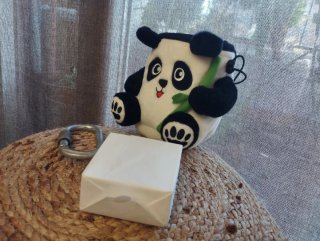 Magnesera Panda con magnesio y mosquetón