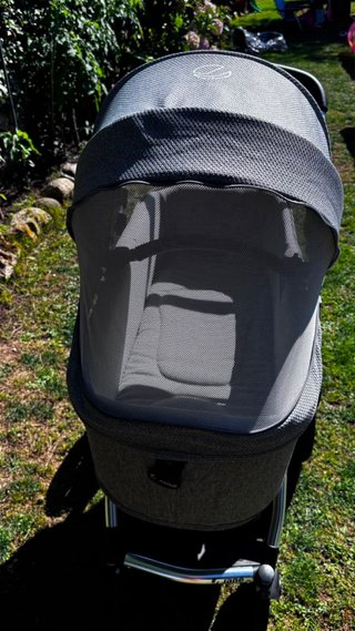 Capazo + silla de paseo marca Jane
