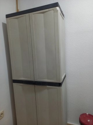 Armario resina exterior gris