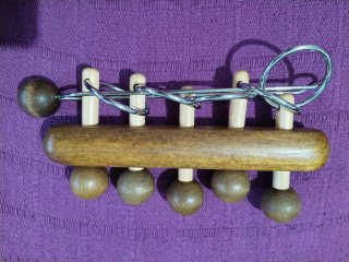 Juego de Ingenio Rompecabezas de Madera