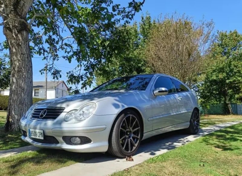 Mercedes-Benz Clase C 2003 - foto 1