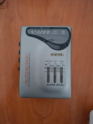 Walkman Aiwa HS-TA310 Radio Cassette Player