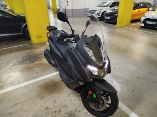 Sym Maxsym 400 Scooter Negra Pocos Kms
