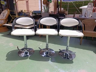 TABURETE ALTO GIRATORIO Y REGULABLE (3 uds)